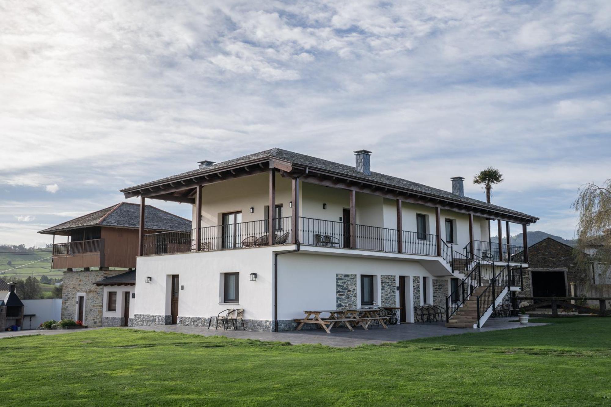 La Quintana De Figares Apartment Луарка Екстериор снимка